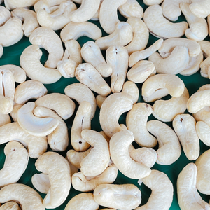 เม็ดมะม่วงหิมพานต์ W180เม็ดมะม่วงหิมพานต์ซานติโก - Product Image 1