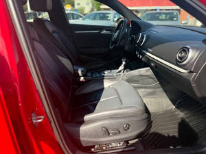 Auto Usado de Calidad a Precio Accesible, A-udi A3 Spo-rtback 2016, Volante a la Izquierda - Product Image 4