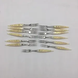 ชุดช้อนส้อมบนโต๊ะด้ามทองเหลืองเคลือบเงาสีเงินขัดเงาอย่างดีเครื่องใช้บนโต๊ะอาหารสำหรับร้านอาหารโรงแรม - Product Image 5