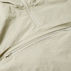 แจ็คเก็ตกันลมแบบสวมหัวสำหรับทุกเพศเสื้อ100% ไนลอนระบายอากาศและกันลมสำหรับฤดูร้อนขนาดใหญ่พิเศษออกแบบได้ตามต้องการ - Product Image 3