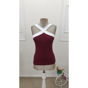 Blusa de Mujer con Hombros Descubiertos y Detalle de Tirantes Cruzados en la Parte Delantera, Estilo Casual Ajustado para Uso Diario, Modelo 32695 - Product Image 5
