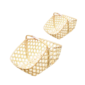 CESTA DE REGALO DE BAMBÚ DE Paja Grande Hecha A Mano, Reutilizable y Perfecta para Cestas de Lujo o Presentación de Comida Gourmet - Product Image 1