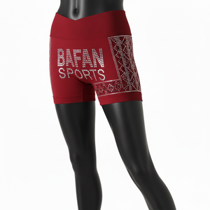 กางเกงขาสั้นสีแดงพรีเมียม 230 GSM ผ้าโพลีเอสเตอร์ผสมสแปนเด็กซ์ เอวไขว้แบบริบบิ้น แต่งแถบเพชร พร้อมโลโก้สั่งทำ - Product Image 4