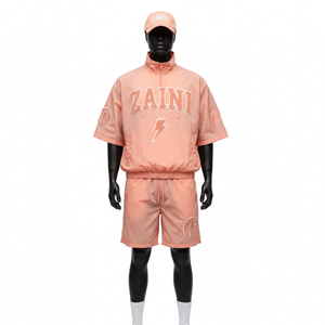 Conjunto Corto de Chaqueta Cortavientos Ligera de Poliéster para Hombre, Color Durazno, Logotipo Personalizado por Transferencia de Calor, Ropa Deportiva, Conjunto Corto de Chaqueta Cortavientos, Talla Grande - Product Image 1