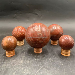 Vente en gros de pierres précieuses de jaspe rouge d'Indonésie de haute qualité, forme sphérique, artisanat, cristal de guérison, 5 cm - Product Image 1