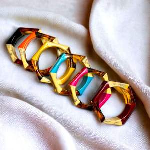 Handmade Premium Resin Bangles for Women Elegant Gloss Finish Lightweight Waterproof Fashion Jewelry Custom Colors for Daily - Product Image 2