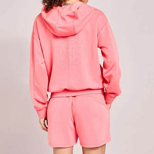 Conjunto de Sudadera con Capucha y Pantalones Cortos Ligeros para Invierno, Textura Suave, Corte Regular con Cómoda Tela de Felpa - Product Image 4