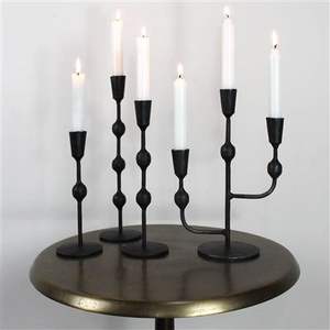 Candelabro de metal de bronce adornado para el altar de la ceremonia de la iglesia con diseño de brazo detallado tradicional y fuerza - Product Image 6