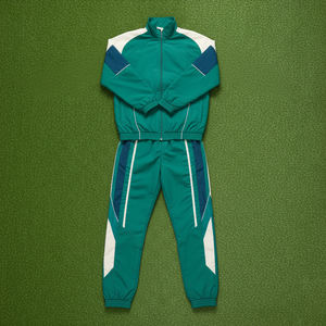 Venta caliente hecho a medida de ajuste suelto al aire libre de dos piezas Jogging chándal Streetwear Color bloqueado paneles ligeros conjuntos de las mujeres - Product Image 6