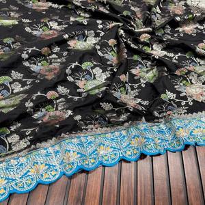 Sari indio Zari de gran calidad, hecho de tela suave con un hermoso trabajo de hilo y un elegante diseño clásico para fiestas - Product Image 3