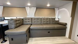 Nouveau 2025 F-o-r-e-s-t R-i-v-e-r Salem C-r-u-i-s-e L-i-t-e 26I-C-E - Product Image 4