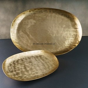 Bandeja de servicio de metal resistente de diseño de textura única chapada en oro de forma ovalada disponible de tamaño y logotipo personalizado al mejor precio - Product Image 5
