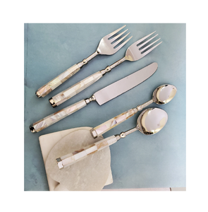 Ensemble de serveurs à salade en acier inoxydable, design élégant, manche en nacre naturelle, ensemble de couverts - Product Image 6