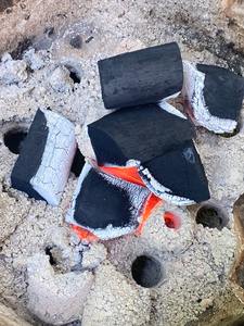 Charbon de bois naturel pour barbecue à longue combustion pour griller au Vietnam/Acheteurs de charbon de bois à haute température Kaya Chacoal - Product Image 4