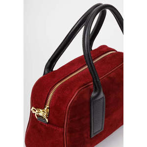 Borsa Classica Italiana Strutturata in Pelle Scamosciata con Chiusura a Patta e Due Cinghie - Resistente per Uso Quotidiano 25385 - Product Image 5