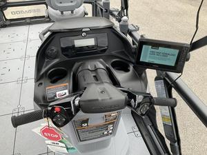 Sea-Doo Switch Fish 18 - 230 hp Galvanizado 2026 - Product Image 2