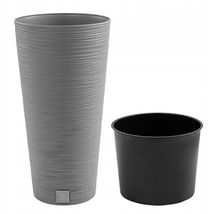 Fioriera color cemento con serbatoio, collezione FURU, 25 x 25 x 48 cm, capacità 7,5 L. - Product Image 3