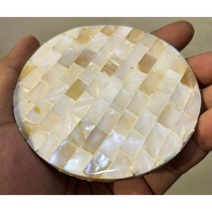 Sous-verres de tasses à thé faits à la main Sous-verres en nacre Cadeau pour Table de cuisine Chaude pour boissons Sous-verres de forme ronde - Product Image 5