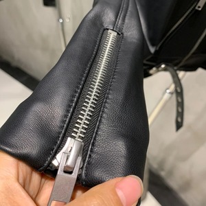 Steampunk Rock Rivet Veste en cuir pour femme Slim Short Streetwear Gothique Broderie Pu Cuir Locomotive Manteau Femme - Product Image 3