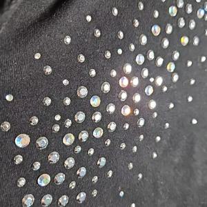 เสื้อฮู้ดผู้ชายลายใหม่ล่าสุด ประดับเพชรเทียม รับทำโลโก้/สีตามสั่ง ระบายอากาศได้ดี คุณภาพสูง พร้อมคุณสมบัติป้องกันรอยยับ - Product Image 6