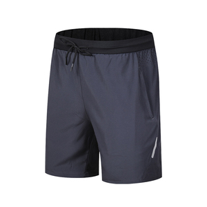 กางเกงขาสั้นผู้ชายสำหรับออกกำลังกายฟิตเนสยิมมีกระเป๋าแห้งสำหรับฝึกซ้อมกีฬา - Product Image 1