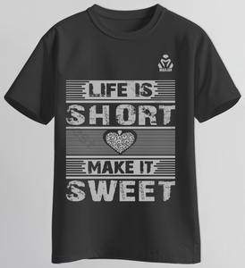 T-shirt classique décontracté 100% coton avec une sensation douce au toucher, construction durable, respirant et à séchage rapide - Product Image 1