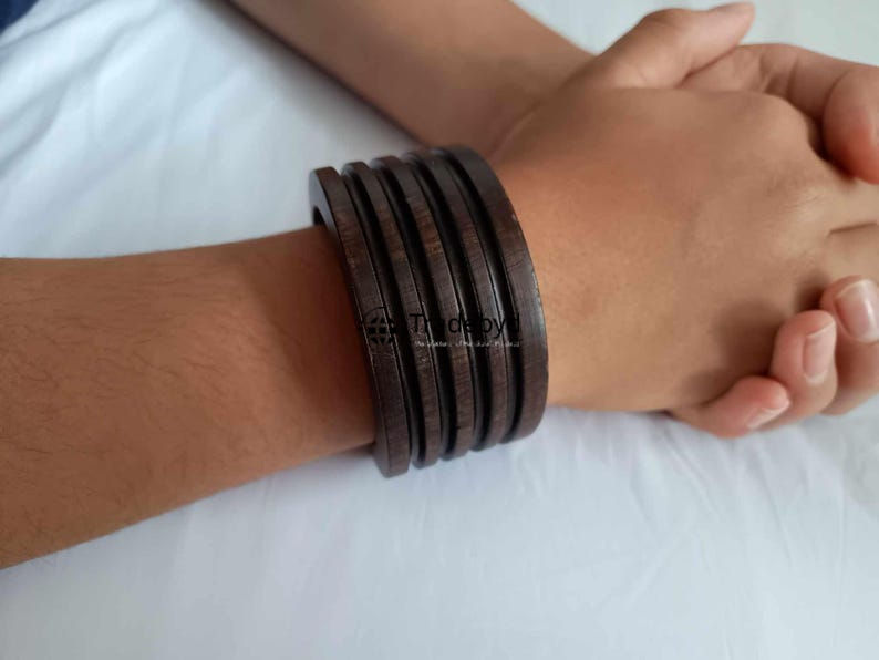 Available in Different Color