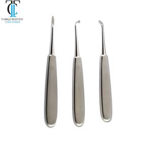 ชุดเครื่องมือถอนรากฟันแบบแมนนวล 3 ชิ้น ยี่ห้อ TARIQ CRAFTED INDUSTRIES ผลิตจากสแตนเลสสตีล สำหรับการผ่าตัดช่องปาก ได้รับการรับรองมาตรฐาน CE - Product Image 6