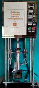 Mini machine de moulage industrielle de qualité exportée pour la production de petites pièces en plastique disponible au prix de gros - Product Image 3