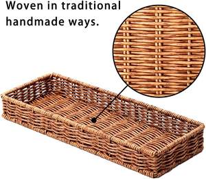 Bandeja rectangular natural para servir, Mimbre tejido a mano con asas de madera para desayuno y decoración del hogar - Product Image 3