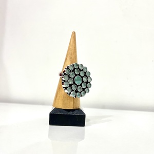 แหวนเงินแท้ผสมทองเหลืองลายโมนาลิซ่า สำหรับผู้หญิง ของขวัญสำหรับเธอ - Product Image 1