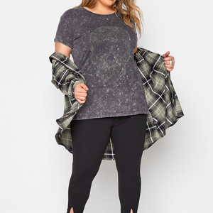 Camiseta con estampado de diamantes de imitación para mujer con logotipo personalizado de verano de alta calidad, ropa informal, camisetas transpirables - Product Image 2