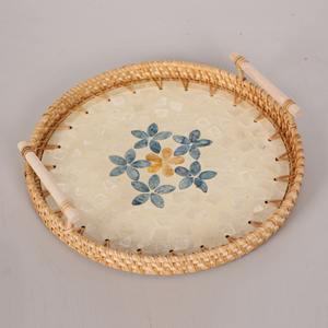 Plateau de service rond en rotin avec incrustation de mosaïque de nacre Plateau de nourriture décoratif tissé à la main pour salle à manger et décoration intérieure - Product Image 5