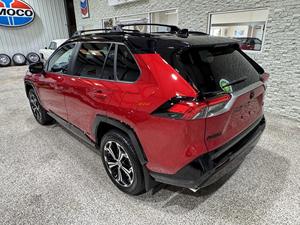 Toyota RAV-4 Prime XSE 2025 à faible kilométrage, un puissant système de 302 ch, autonomie électrique jusqu'à 42 miles - Product Image 2