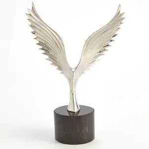 Pièce maîtresse de luxe en métal moderne avec motif d'oiseau, finition argentée, pour salon, chambre à coucher, décoration de table de Noël, produits de décoration intérieure - Product Image 1