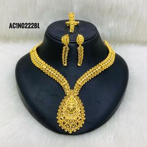 Women's Fashion Box Chain Necklace Gold Plated Brass Flower Pattern Jewellery <b>for</b> Parties and <b>Weddings</b> - Product Image 1