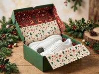 Boîte cadeau de Noël pour chaussures avec gaufrage et revêtement UV en papier d'art pour baskets et chaussures décontractées
