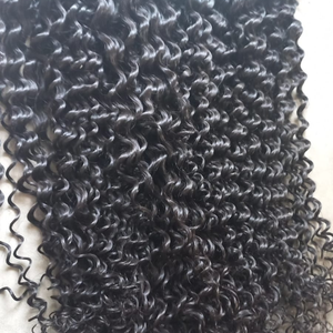 Extensiones de Cabello Humano Rizado Indio 100% Virgen, Cutícula Alineada, Cabello Remy, Trama Doble a Máquina, Permanente - Product Image 5