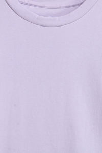 Sweat-shirt à col rond en lavande avec logo personnalisé, broderie, vêtement décontracté, détail de fermeture éclair latérale, style minimaliste, fabriqué au Pakistan - Product Image 3