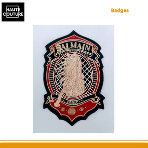 La mejor marca de insignias para coser de 14 cms de largo bordadas a mano con pezuña de caballo a la venta, tamaños y colores personalizados disponibles - Product Image 5