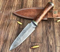 Vente en gros Personnalisé Qualité supérieure OEM ODM Service Nouveauté Lames PRESTIGE Couteau de chasse en acier Damas Manche en bois