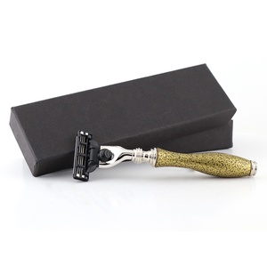 Shave Edge Men's Triple Blade Stainless Steel <b>Shaver</b> for Body and Bikini Areas - Product Image 1