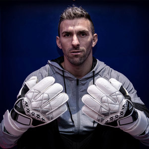 Solid Color Unique Design Goalkeeper Gloves Private Label Goalkeeper Gloves In Stock Goalkeeper Gloves - Product Image 3