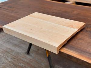 Tabla de Cortar de Madera de Acacia Hecha a Mano, Resistente y Duradera, Forma Rectangular, Apta para Lavavajillas, MN EXPORTS, para Verduras, Frutas y Carne - Product Image 3