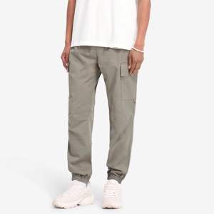 Pantalon cargo à revers tendance pour hommes Black Stone Olive avec poignets réglables et poches spacieuses - Product Image 5