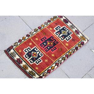 1.4x2 ft Rug, Turkish Rug, Vintage <b>Red</b> <b>Wool</b> Abstract Rug - Product Image 3