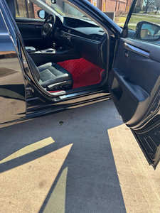 Voiture d'occasion de qualité abordable, Le-x-us ES 3-50 noire de 2014, conduite à gauche - Product Image 4