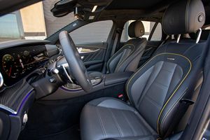 Mercedes-AMG E-63 S Wagon 2023 con Techo Corredizo, Faros Delanteros, Cámara Trasera de 360°, Asientos Eléctricos - Product Image 3
