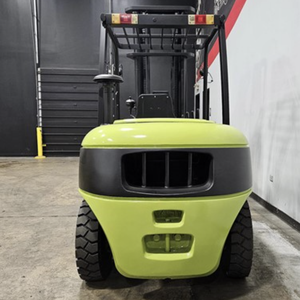 Offre exclusive aux enchères pour chariots élévateurs pneumatiques C55SD 2013, capacité de levage de 5000 LBS - Product Image 3