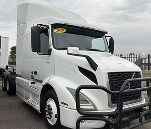 El mejor!! Camión de Segunda Mano 2020 ASEQUIBLE Volvo VNL64T 860 VNL64T860 860 Freightliner con Cabina Dormitorio - Product Image 3